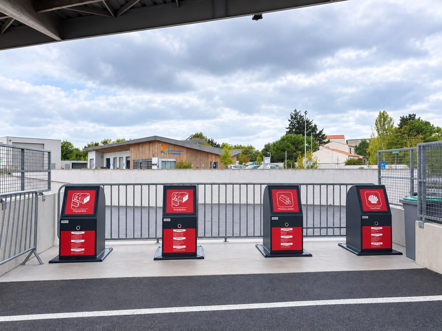 Installation ECOLLECT en déchetterie à La Rochelle — Point de dépôt extérieur